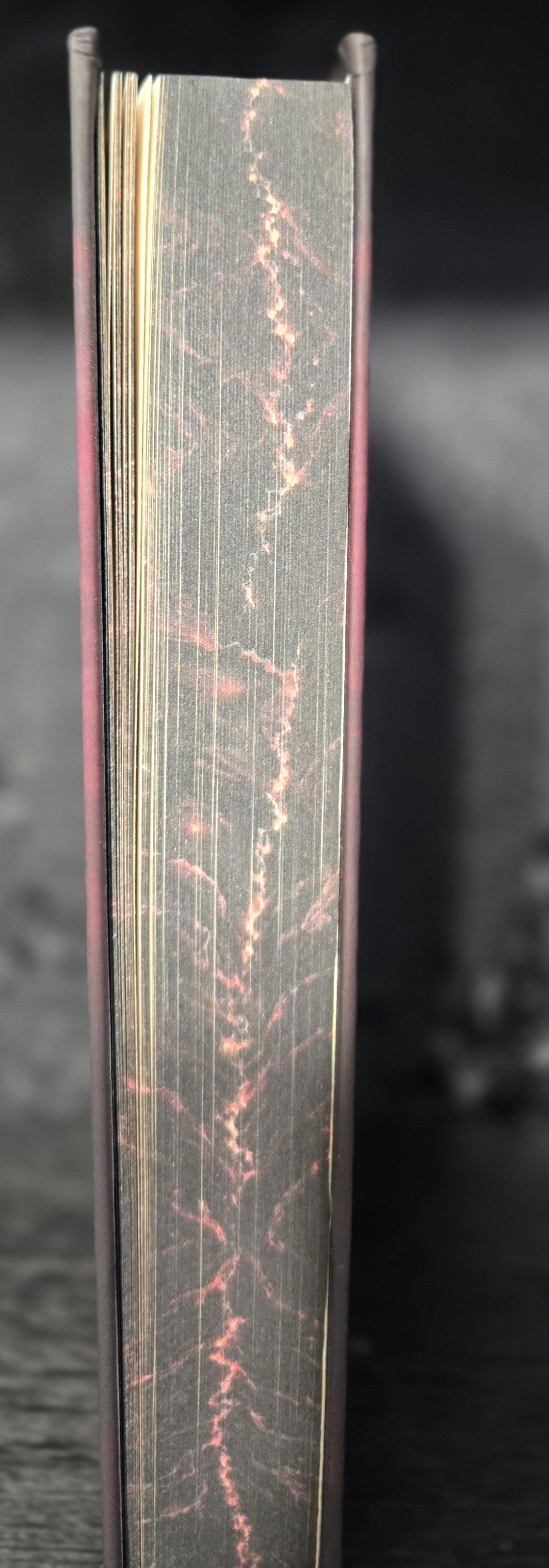 Her Surrender · Fire & Ice Special Edition Hardcover (Foiled, Sprayed Edges)