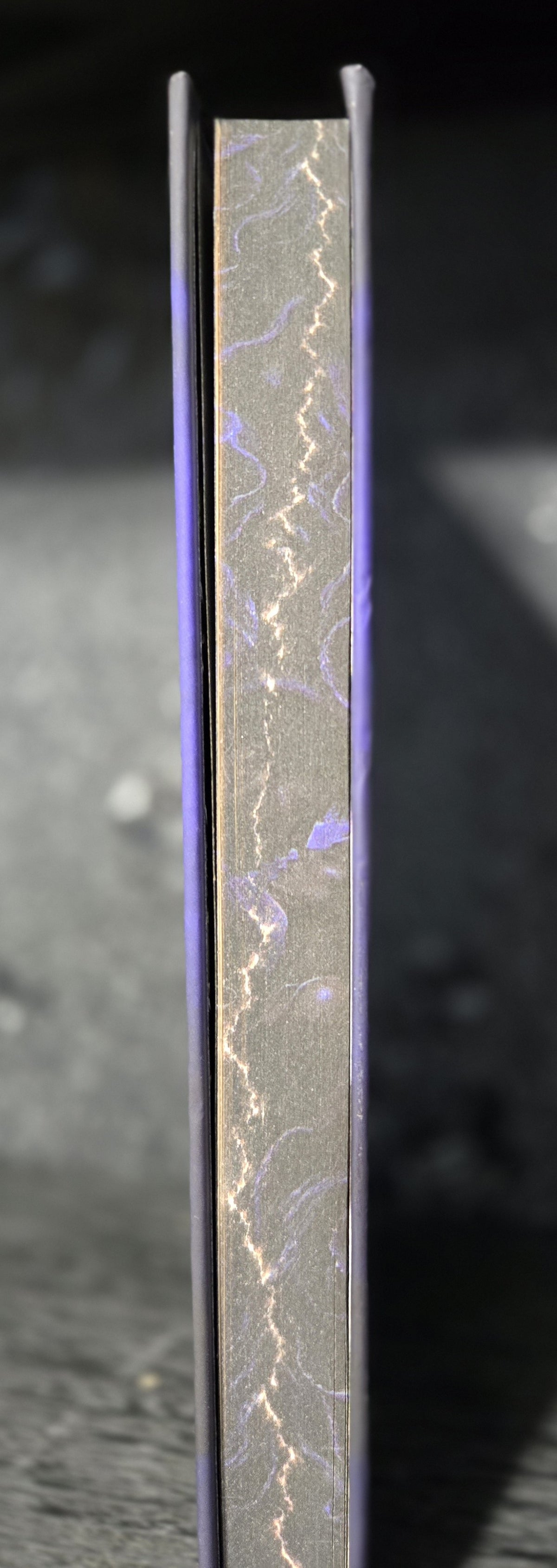 Shattered Dreams · Fire & Ice Special Edition Hardcover (Foiled, Sprayed Edges)