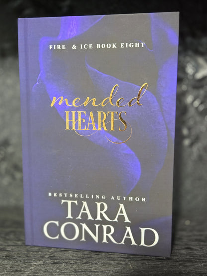 Mended Hearts · Fire & Ice Special Edition Hardcover (Foiled, Sprayed Edges)
