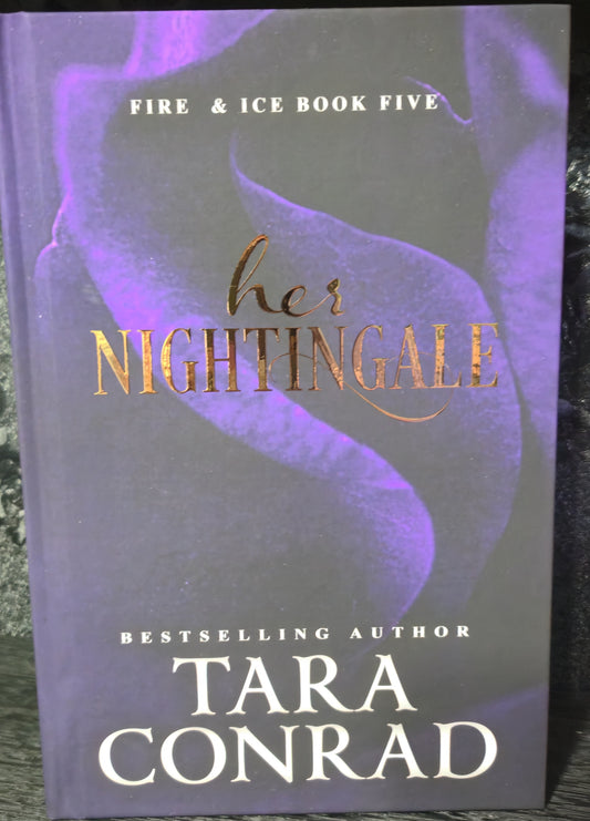 Her Nightingale · Fire & Ice Special Edition Hardcover (Foiled, Sprayed Edges)